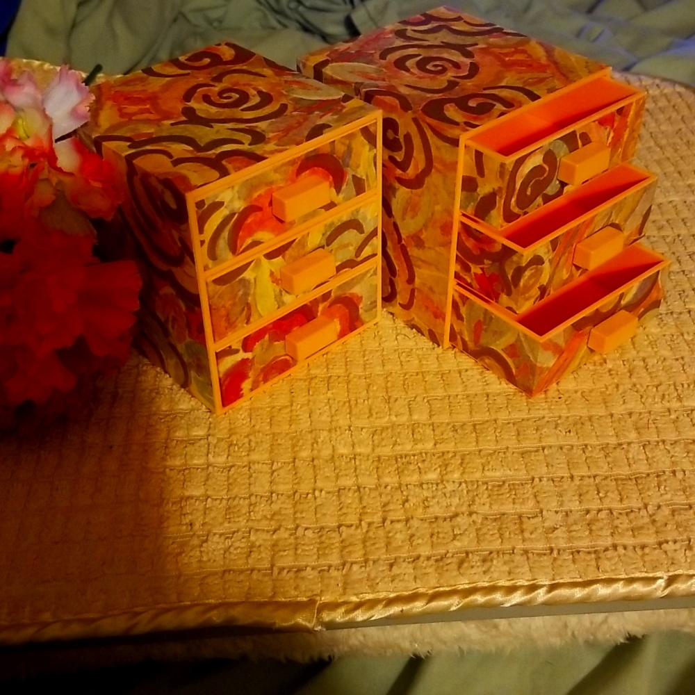SMALL JEWELRY BOXES